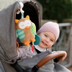 Baby Fehn Spieltier zum Aufhängen / Activity-Greifling Sleeping Forest - Eule -Günstiges Babyspielzeug Geschäft baby fehn spieltier zum aufhangen activity greifling sleeping forest eule 071160 d3