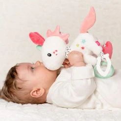 Baby Fehn Spieltier zum Aufhängen Einhorn Aiko -Günstiges Babyspielzeug Geschäft baby fehn spieltier zum aufhangen einhorn aiko 057096 d3