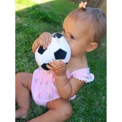 Playgro Baby-Stoffball mit Rassel - Mein erster Fußball -Günstiges Babyspielzeug Geschäft playgro baby stoffball mit rassel mein erster fussball 40043 d5